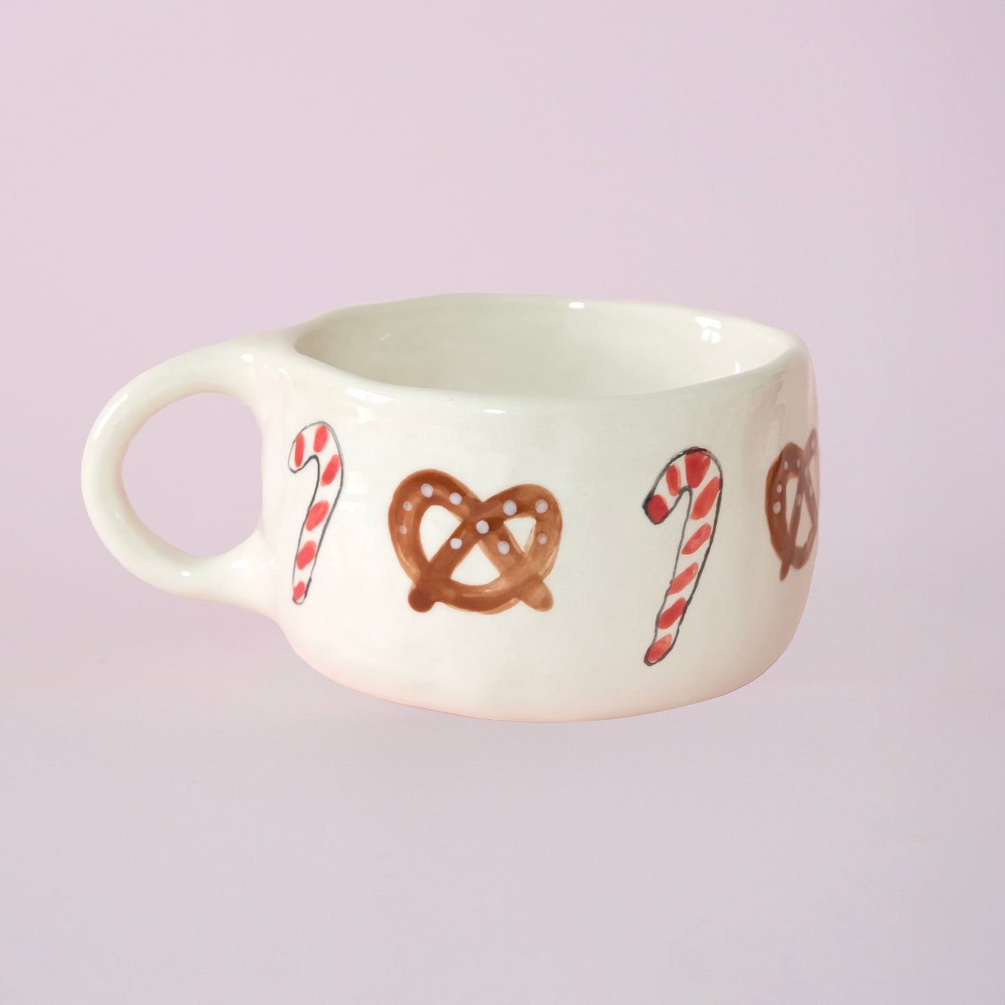 PRETZEL MUG