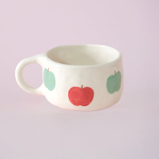 LA POMME MUG