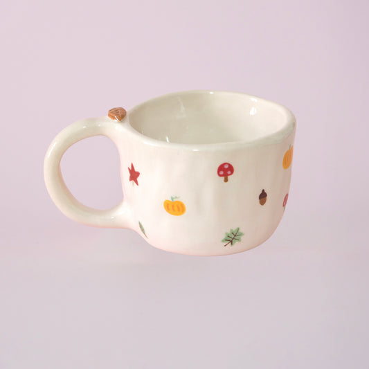 FALL IN LOVE MUG