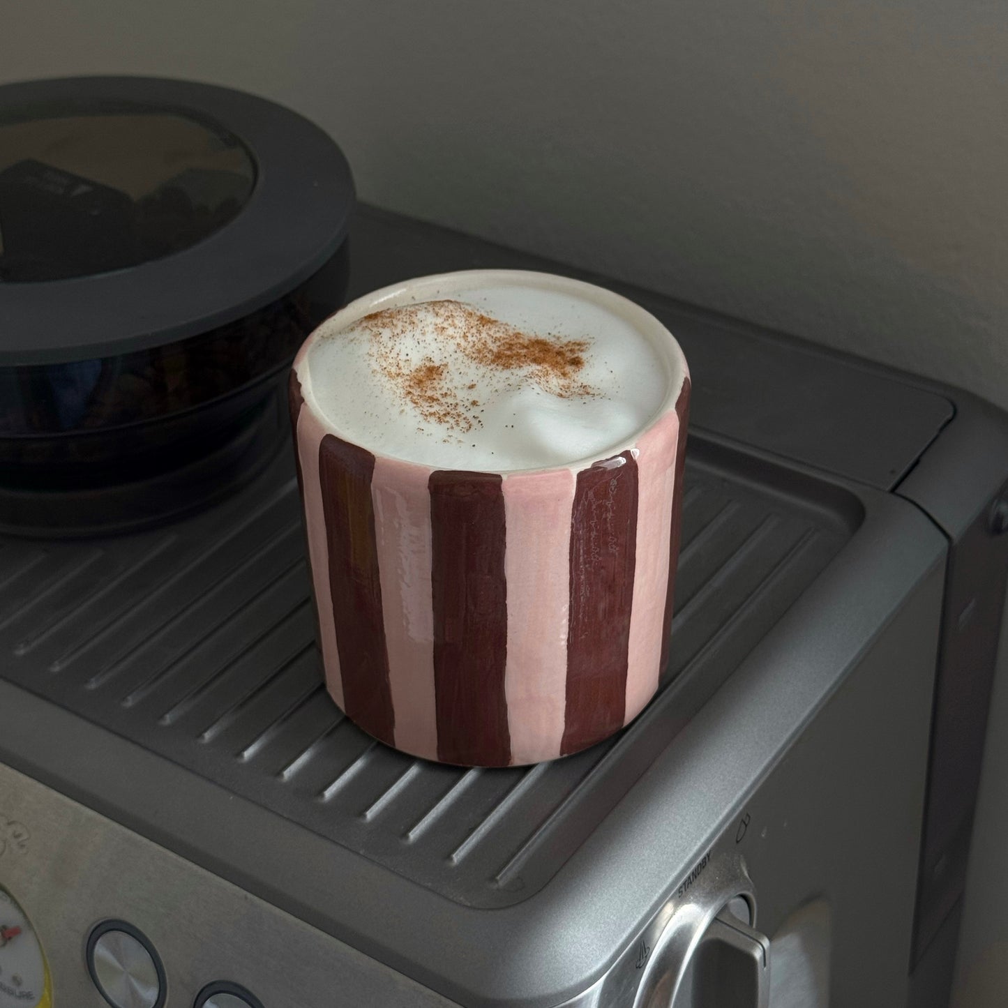 CHOCOLATE STRIPES CUP