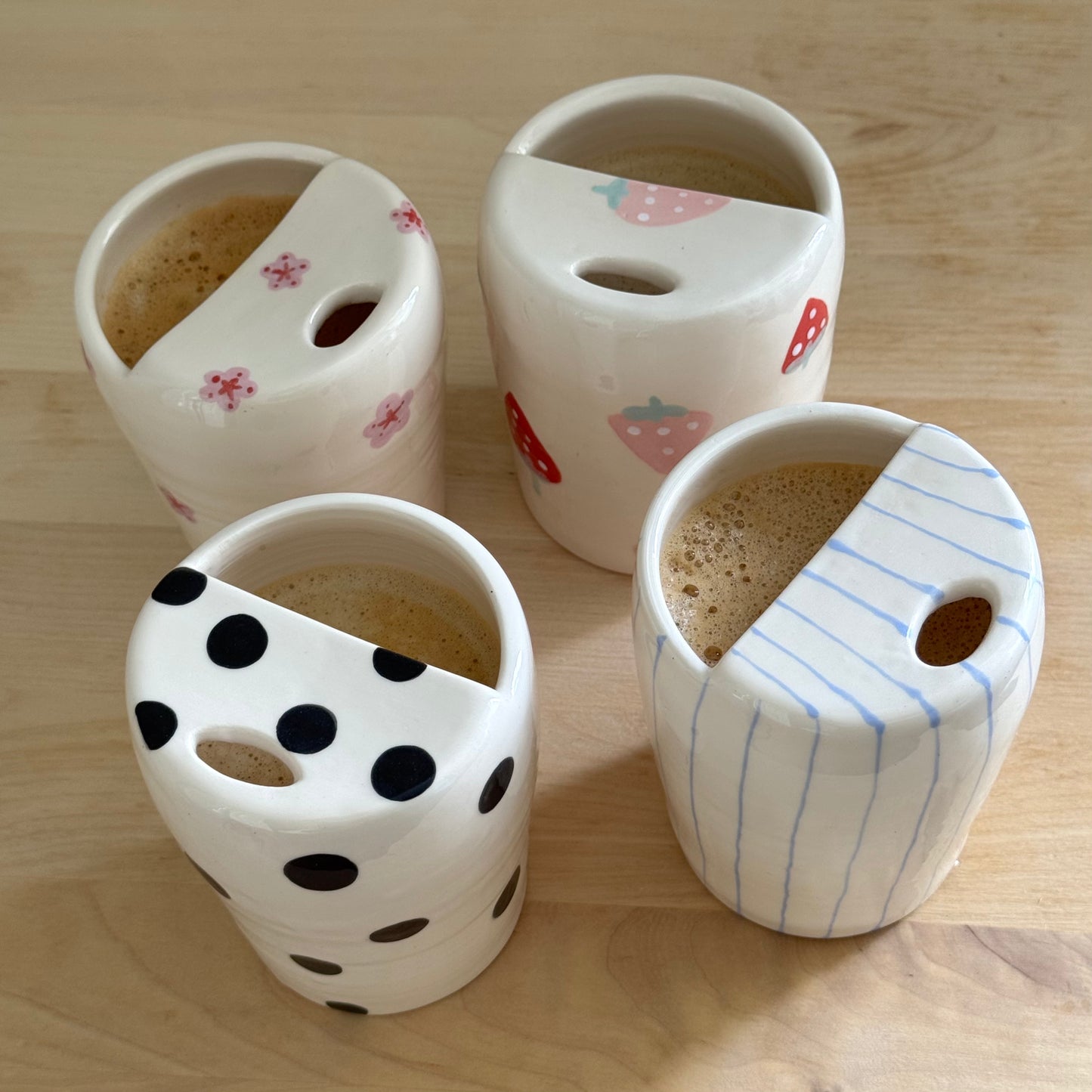 TO GO CUPS