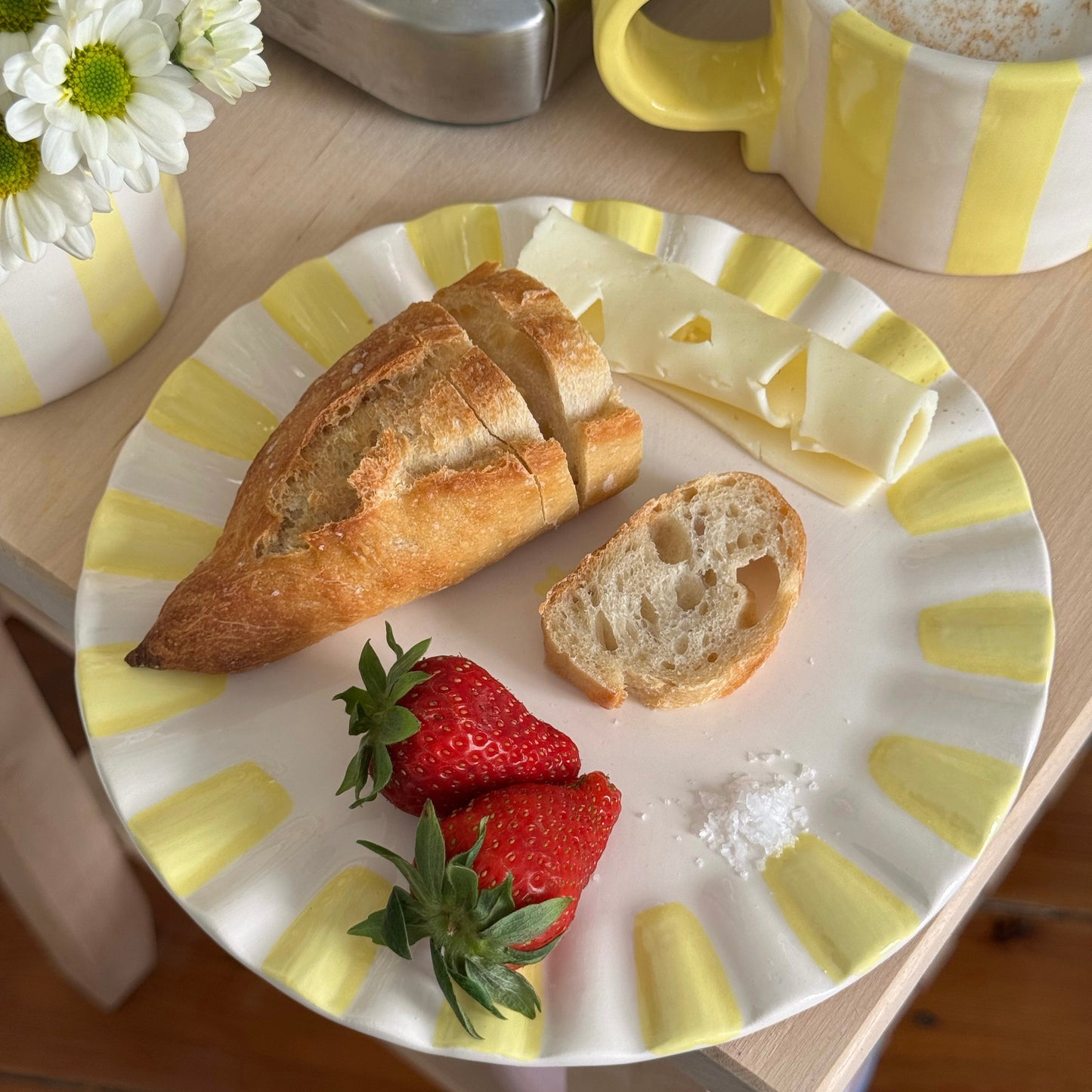 BUTTER STRIPES PLATE