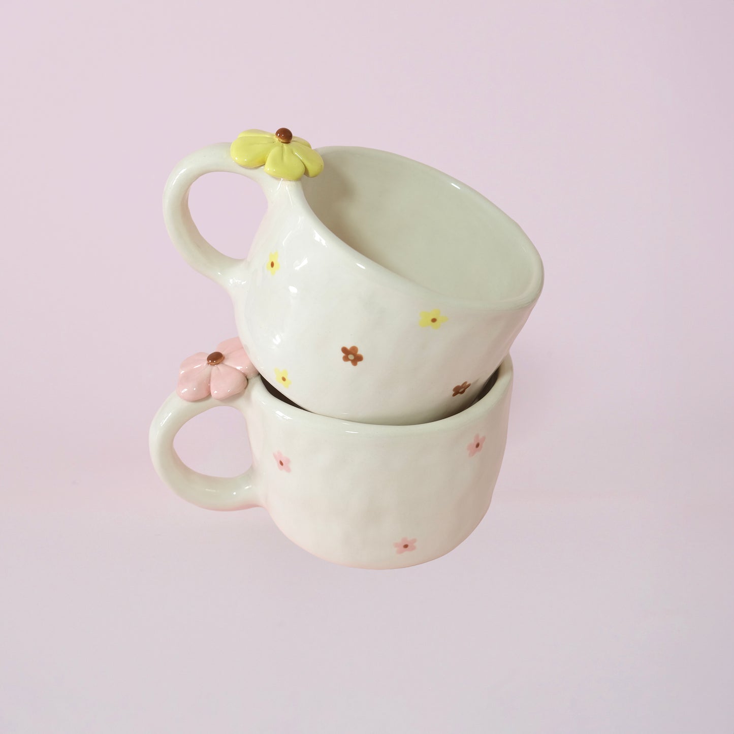 SWEET DAISY MUG